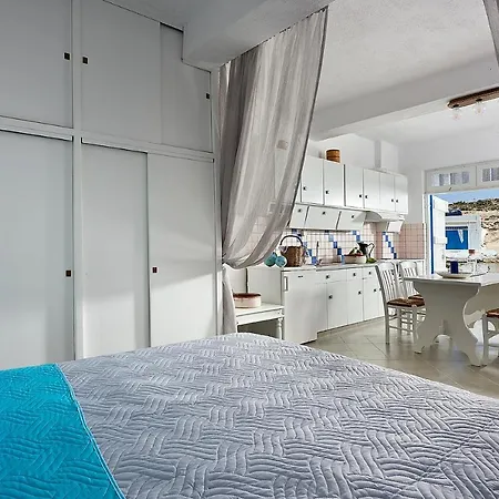 Miramare Milos Apartamento *